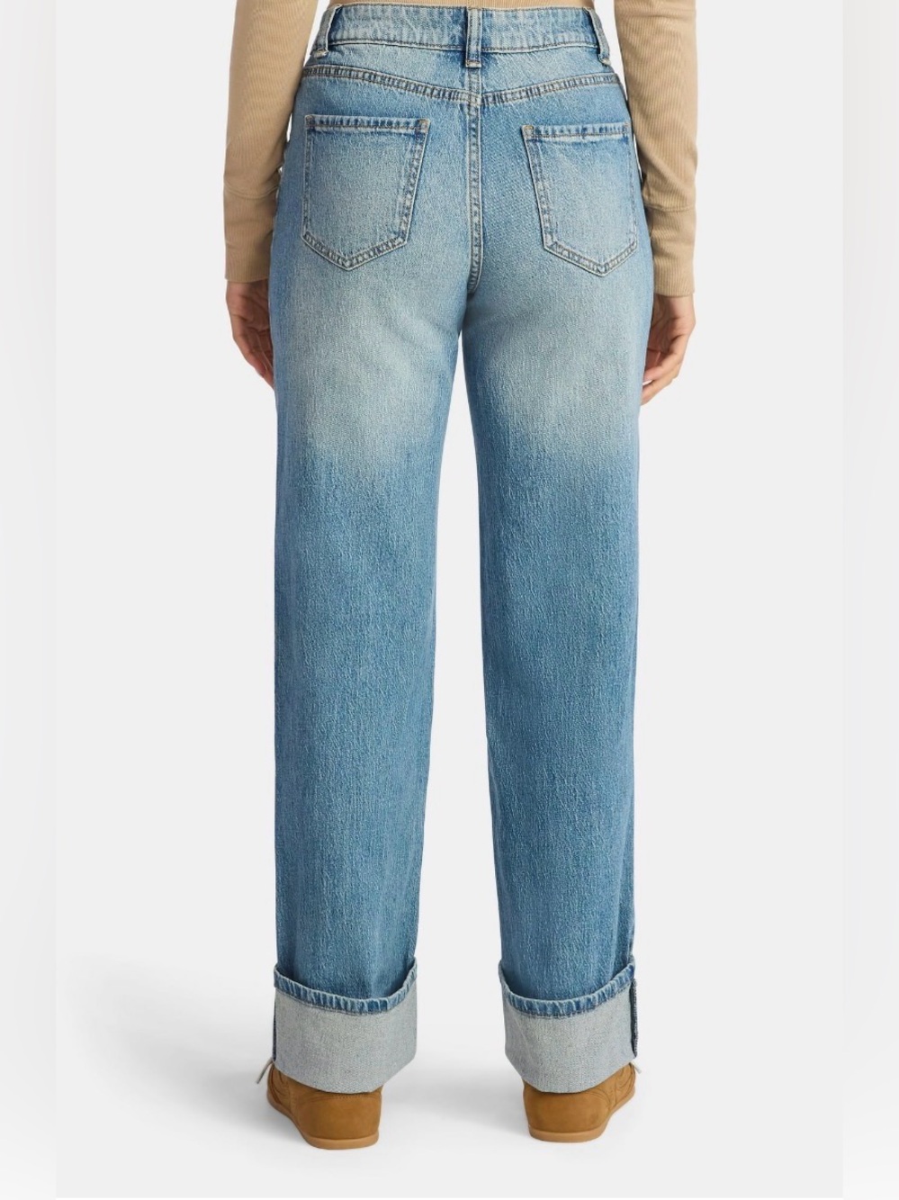 *NWT* Time and Tru High Rise Straight Leg Cuffed Denim Jeans, Size 8 - Picture 3 of 11